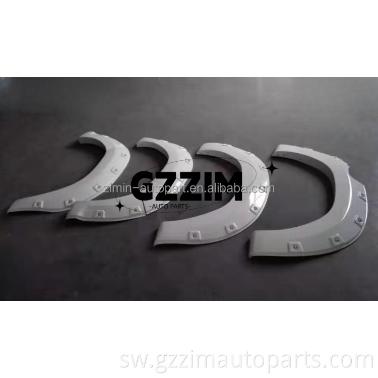 Gurudumu la Fender Fender inaangazia mtindo wa mfukoni kwa Rocco